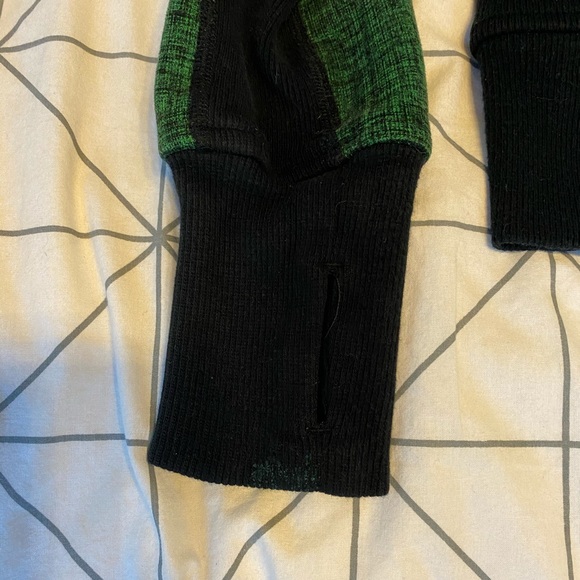 2010 Lululemon Scuba Hoodie - Picture 5 of 5